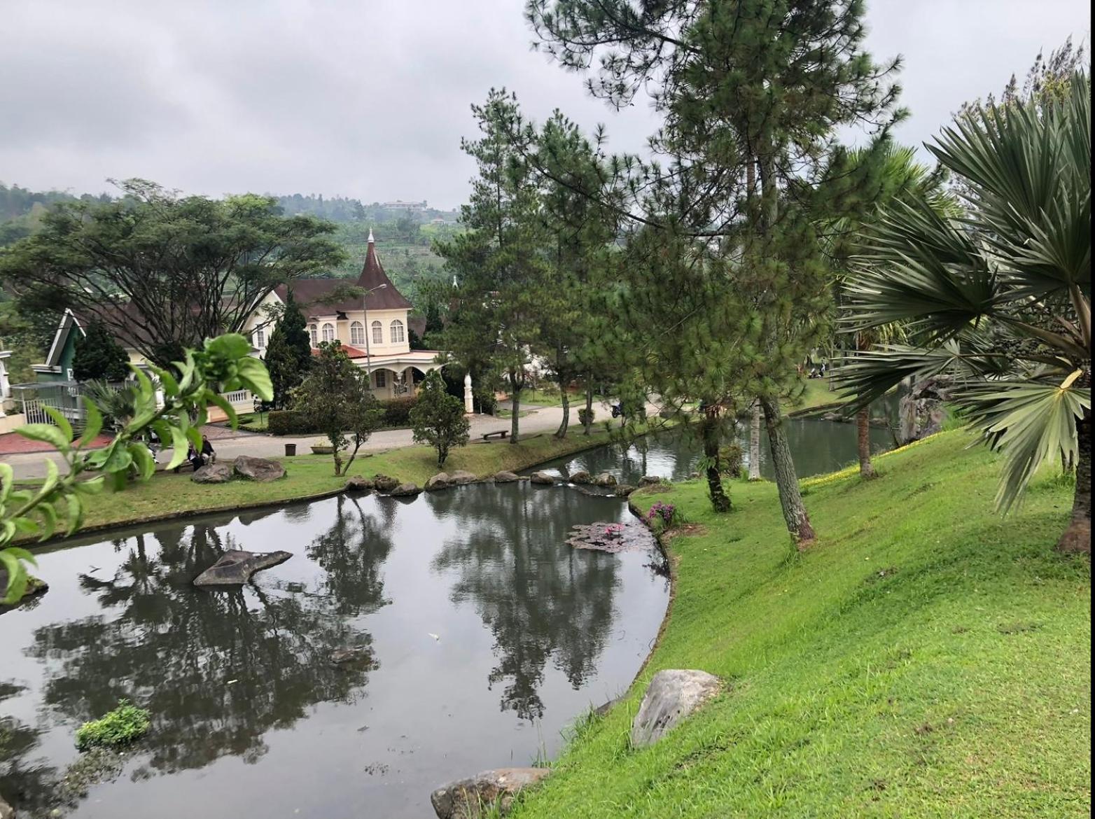 Eton Asia Villas-Kota Bunga Puncak Kültér fotó