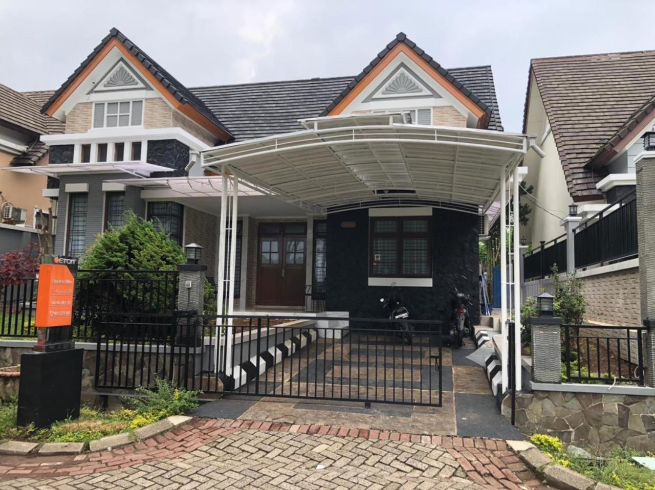 Eton Asia Villas-Kota Bunga Puncak Kültér fotó