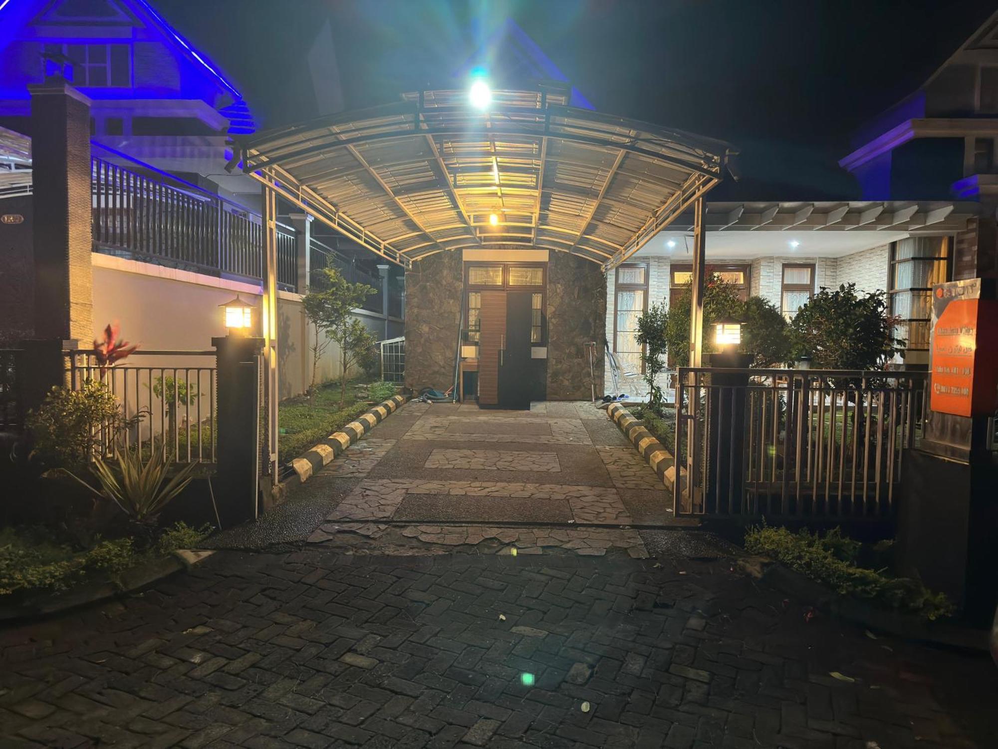 Eton Asia Villas-Kota Bunga Puncak Kültér fotó