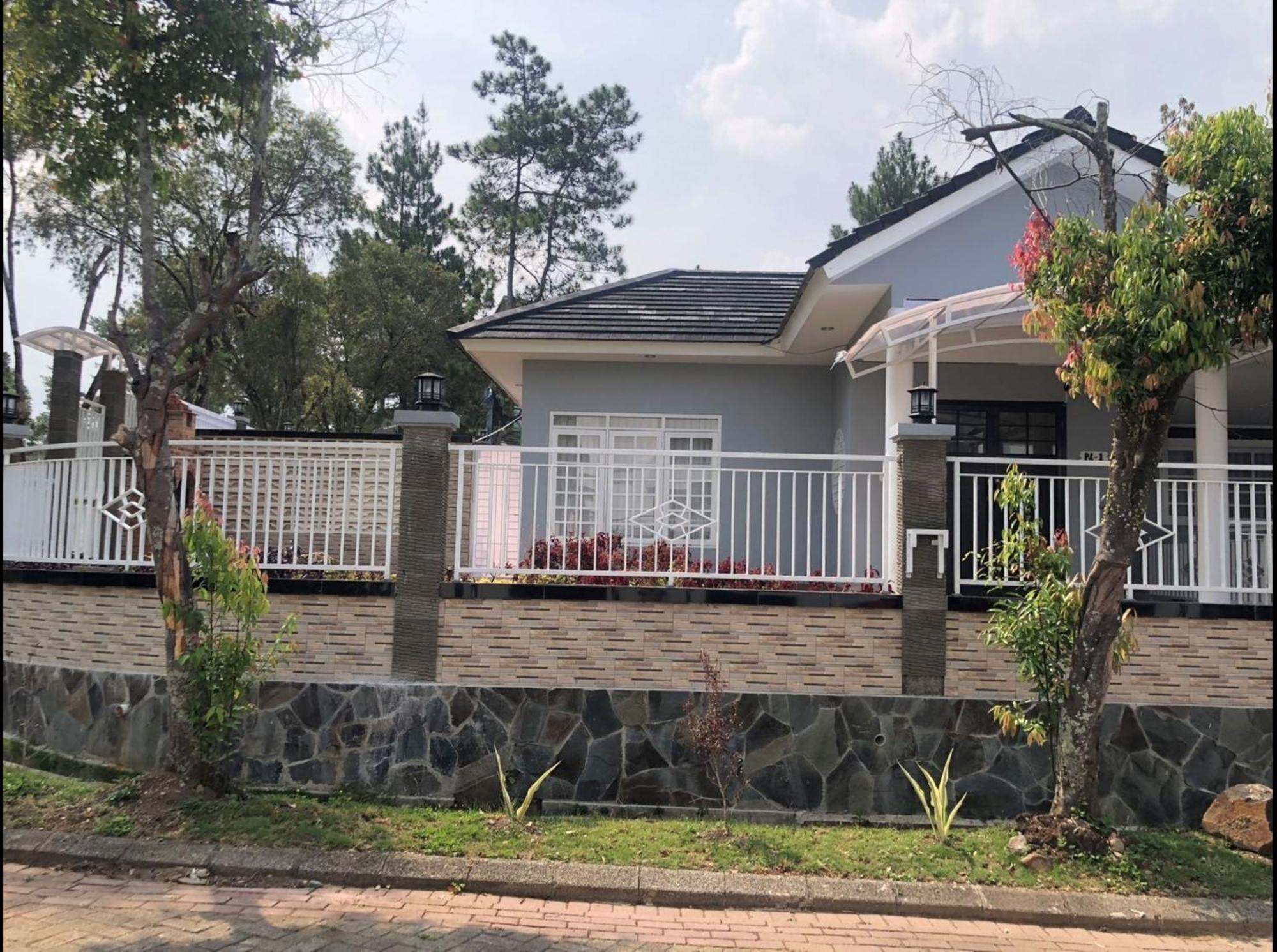 Eton Asia Villas-Kota Bunga Puncak Kültér fotó