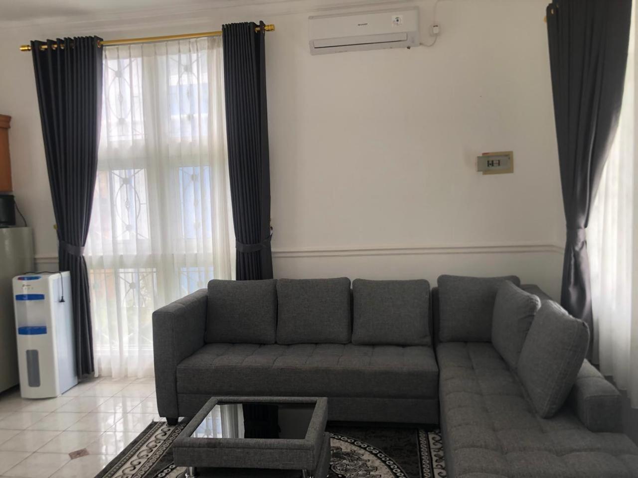 Eton Asia Villas-Kota Bunga Puncak Kültér fotó