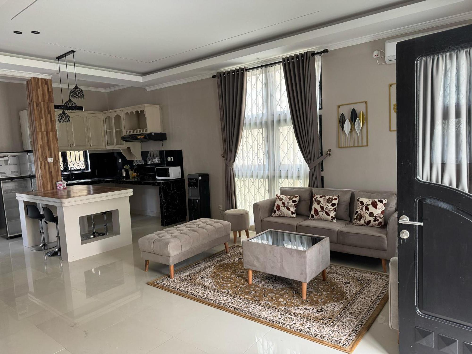 Eton Asia Villas-Kota Bunga Puncak Kültér fotó